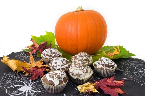 Halloween-pumpkin-sweets-00